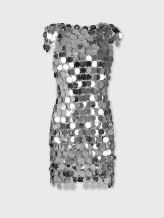 De iconische zilveren Sparkle-jurk met schijfjes