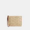 Etui van raffia