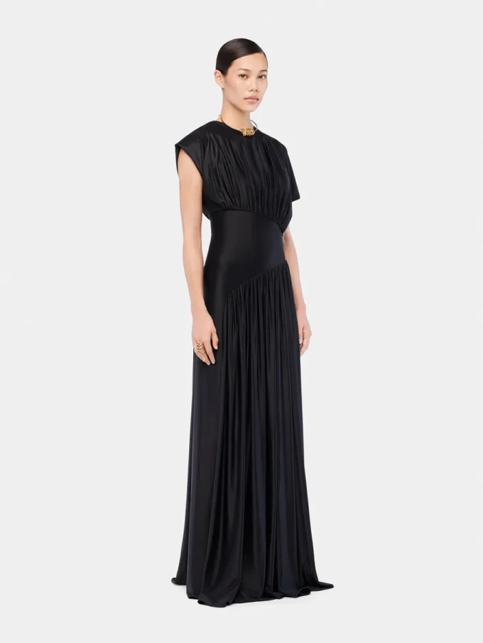 Lange jurk met gerimpelde details