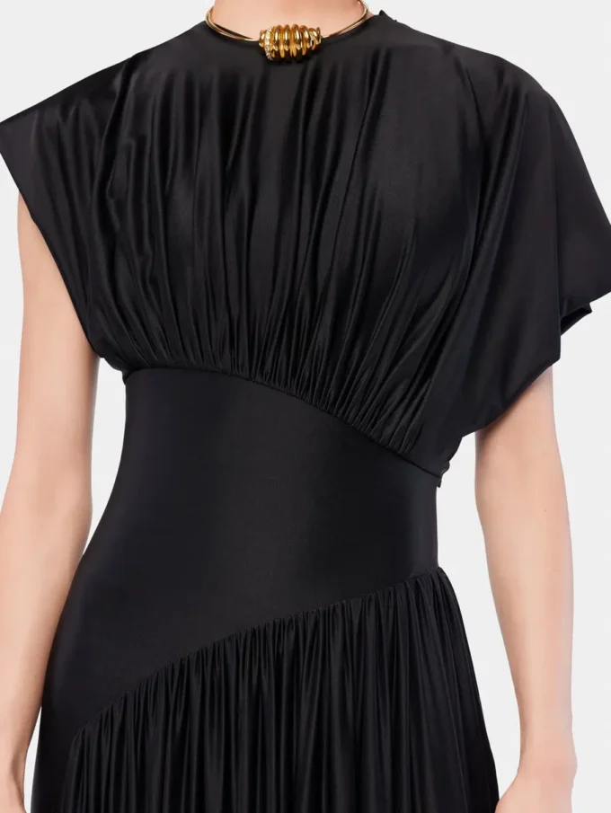 Lange jurk met gerimpelde details